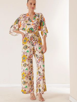 Odijelo s cvjetnim printom s v-izrezom s džepovima By Saygı
