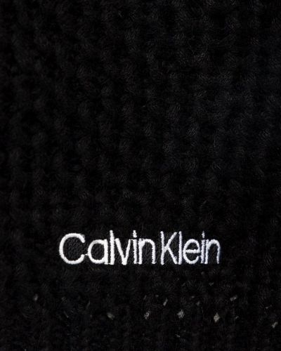 Šal jednobojni Calvin Klein crna