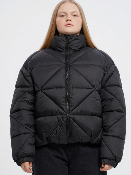 Утепленная демисезонная куртка твое черная