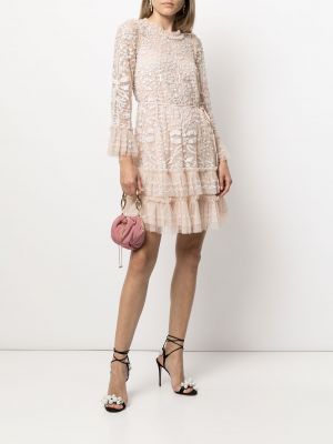 Mini vestido con bordado Needle & Thread rosa