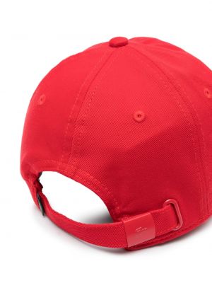 Haftowana czapka z daszkiem Lacoste czerwona
