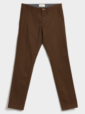 Slim fit chino nadrág Gant barna