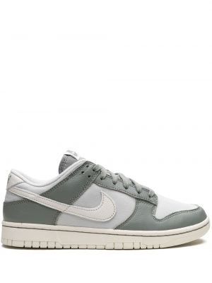 Retro tennarit Nike Dunk