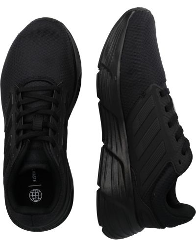 Ilgaauliai batai Adidas juoda