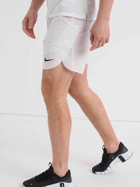 Теннисные шорты Nike белые
