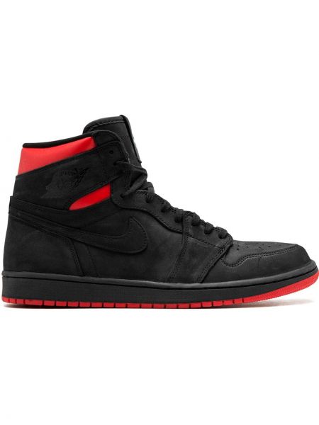 Retro tennarit Jordan Air Jordan 1 musta