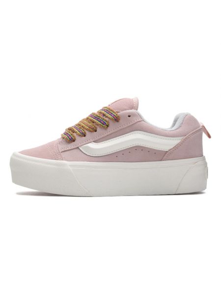 Różowe sneakersy Vans