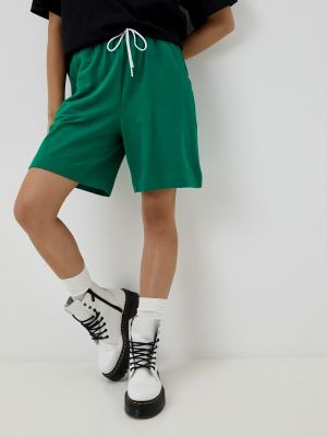 Спортивные шорты Nelva зеленые