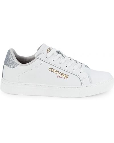 Brokatowe sneakersy niskie na obcasie srebrne Roberto Cavalli Sport, biały
