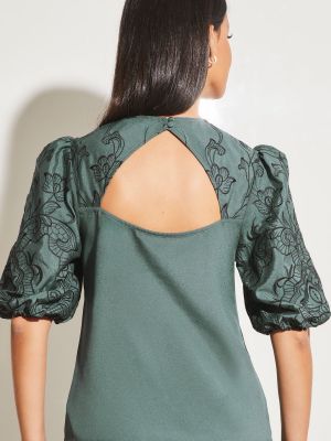Блузка с вышивкой с v-образным вырезом с пышными рукавами Lipsy зеленая