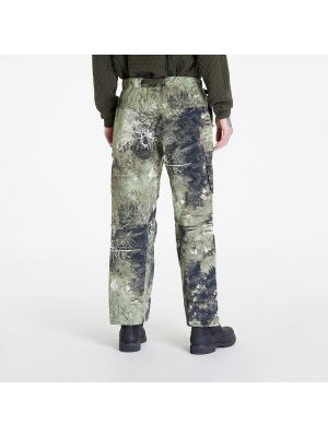 Reflexní cargo kalhoty s potiskem Nike zelené