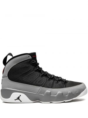 Retro tennarit Jordan