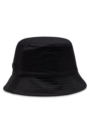Czarny kapelusz Calvin Klein