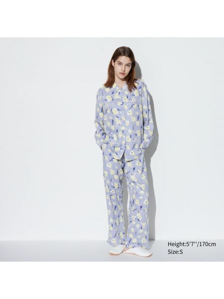 Атласная пижама в цветочек с принтом Uniqlo синяя