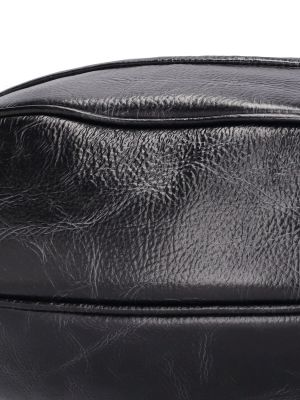 Kožená kabelka s oděrkami Hereu černá
