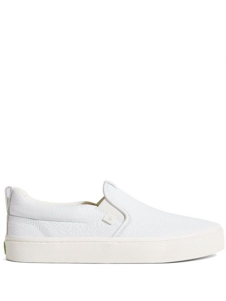 Sneakerși din piele slip-on Cariuma alb