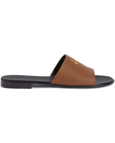 Tikitud sandaalid Giuseppe Zanotti pruun