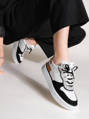 Sneakers με κορδόνια με τακούνι με ψηλό τακούνι Marjin λευκό