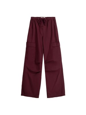 Pantaloni cu buzunare Bershka roșu