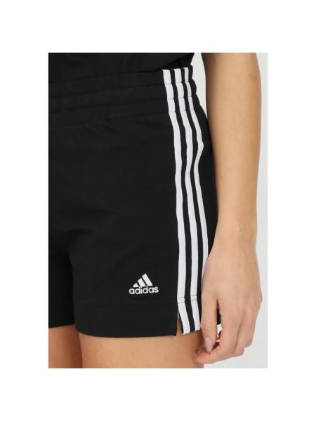 Pantalones cortos deportivos a rayas Adidas