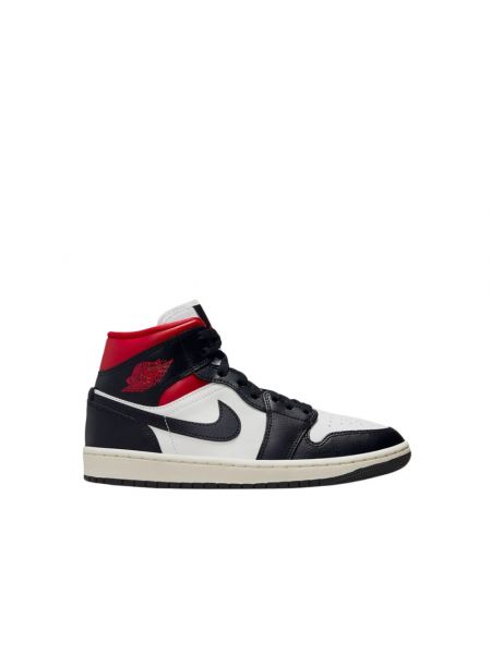 Sneakersy skórzane Nike Jordan