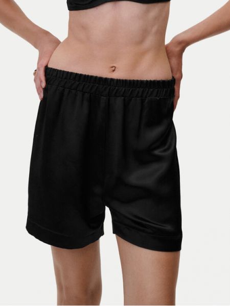 Relaxed шорти Undress Code черно