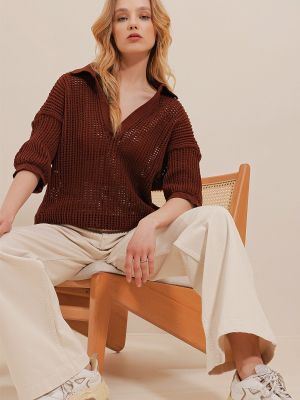 Трикотажна блуза з v-подібним вирізом Trend Alaçatı Stili коричнева