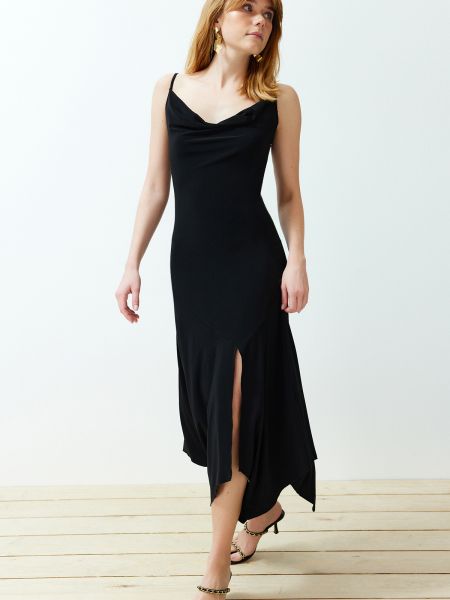 Плетена миди рокля на точки Trendyol черно