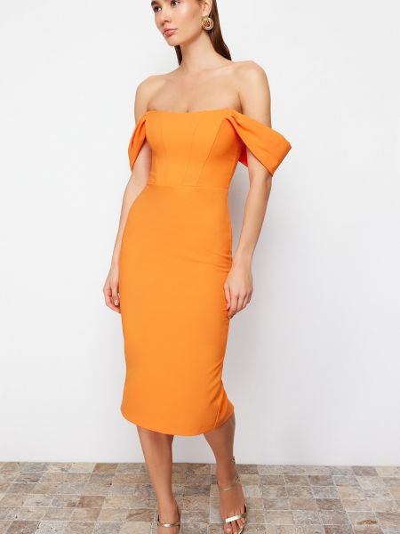 Плетена прилепнала вечерна рокля Trendyol оранжево