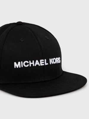 Черная шапка с аппликацией Michael Kors