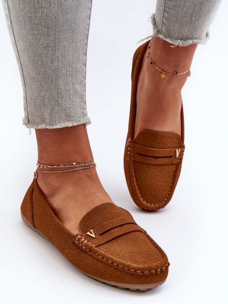 Klassikaline loafer-kingad Kesi