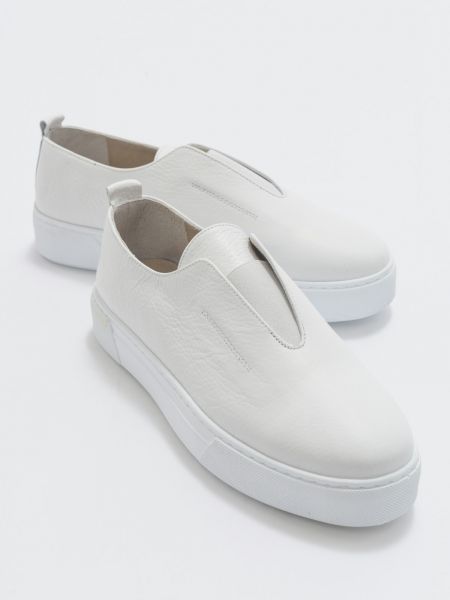 Pantofi din piele Luvishoes alb