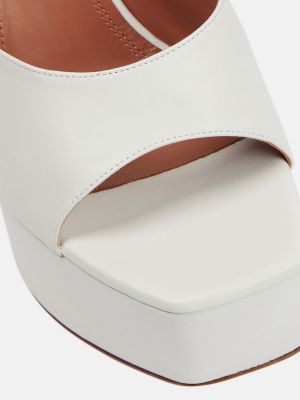 Papuci tip mules din piele cu platformă Amina Muaddi alb