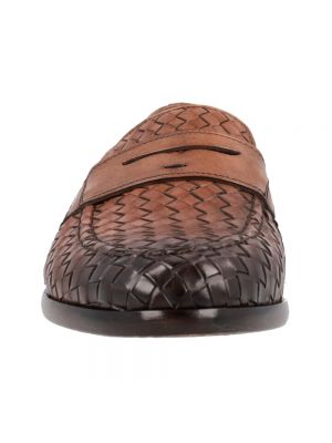 Loafers de cuero Doucal's marrón