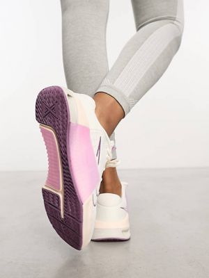 Фиолетовые кроссовки Nike Metcon