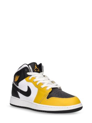 Sneakerși Nike Jordan galben