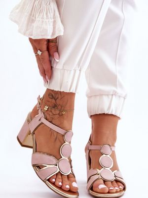 Sandale din piele Kesi roz