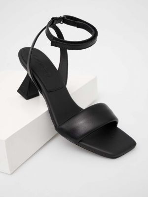 Kožne sandale Hugo crna