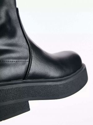 Черные ботинки-носки с фактурной подошвой Topshop Laura