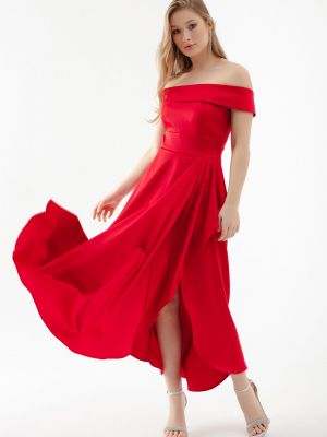 Satenska večernja haljina s lađastim izrezom Lafaba crvena