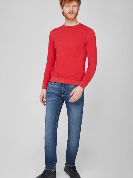 Красный пуловер Pierre Cardin