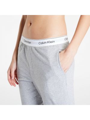 Βαμβακερό παντελόνι Calvin Klein γκρι