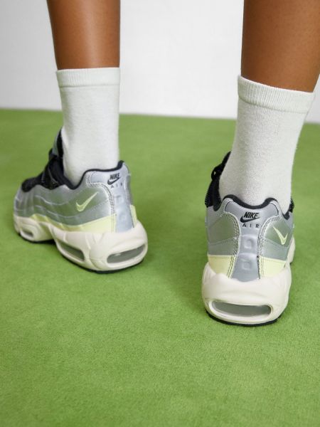 Sneakersy Nike Sportswear srebrne
