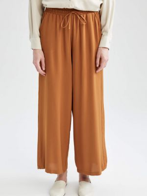 Pantaloni culottes Defacto maro
