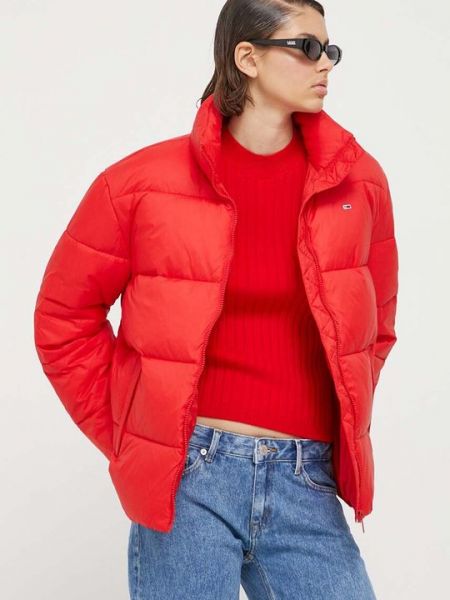 Джинсовая куртка Tommy Jeans красная