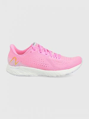 Pantofi New Balance roz
