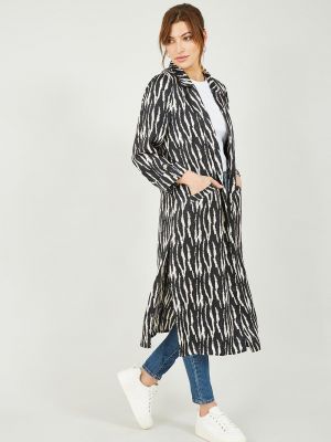 Атласная блузка с принтом с принтом зебра Yumi черная