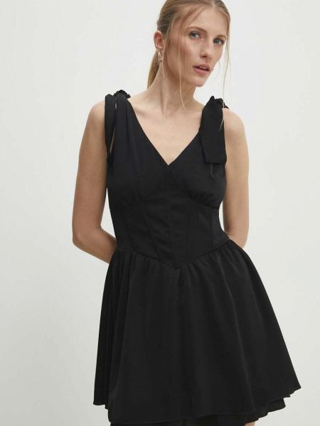Mini haljina Answear Lab crna