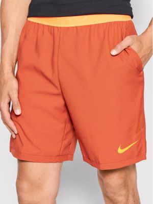 Спортни шорти Nike оранжево