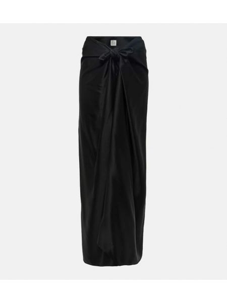 Falda larga de raso Totême negro
